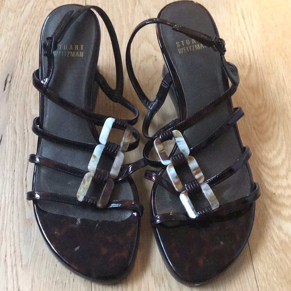 Strap tortoise wedge sandals